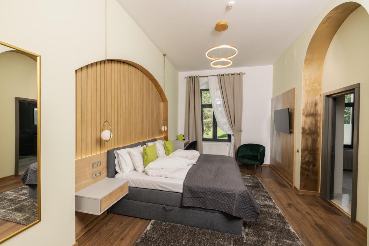 Haller Boutique Târgu-Mureş Екстериор снимка