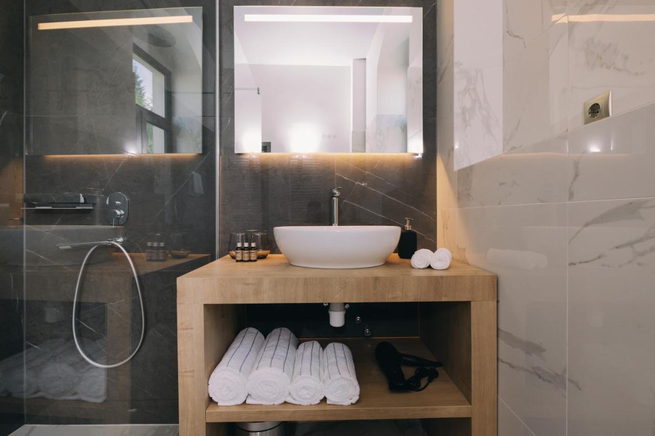 Haller Boutique Târgu-Mureş Екстериор снимка